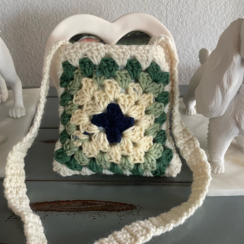 Crochet Crossbody Bag in Cream and Green